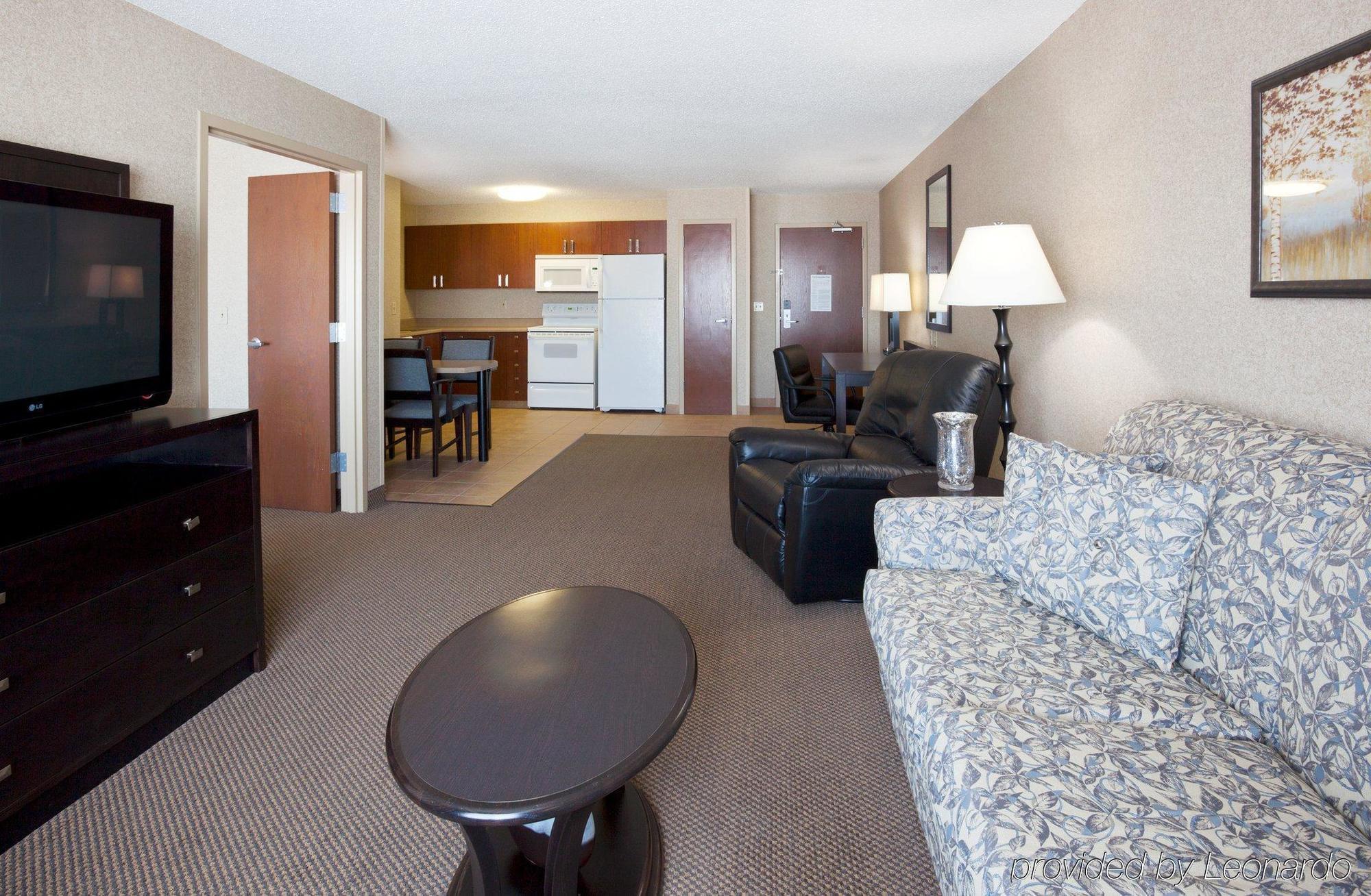 Holiday Inn Express Hotel & Suites Grand Forks, An Ihg Hotel Bilik gambar